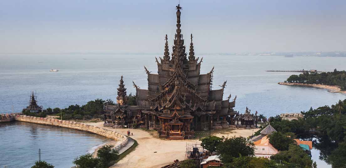 معبد پناهگاه حقیقت